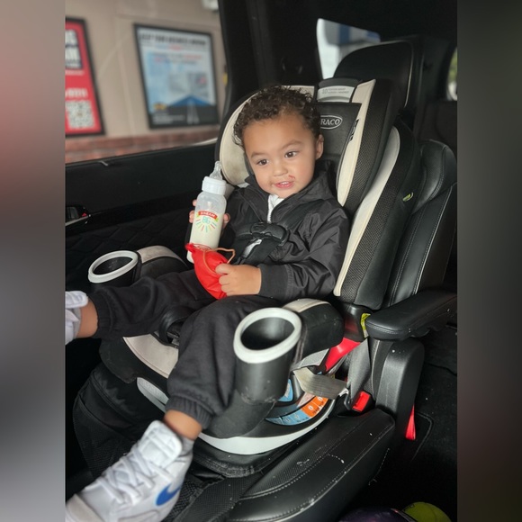 SHARING YOURS & MINE ❤️ - Picture 9 of 10